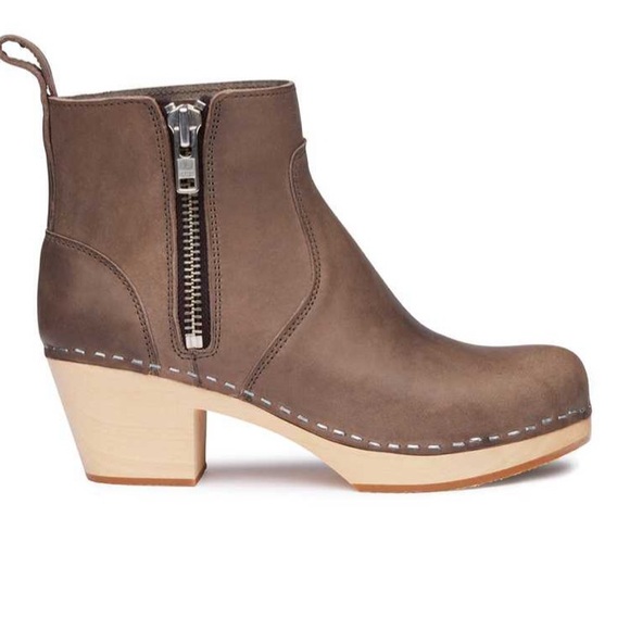 Swedish Hasbeens NWT Zip It Emy clog Clasicc  Boot Super Fun Grayish taupe color - Picture 2 of 9
